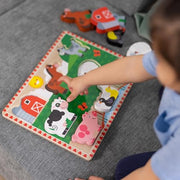 Melissa & Doug Farm Animals Wooden Chunky Puzzle 8-Piece Set | 8 Chunky Wooden Pieces, Stand-Up Farm Animals and Barn, Motor Skill Building Puzzle Play, Toddler Toys for Kids, Ages 2+