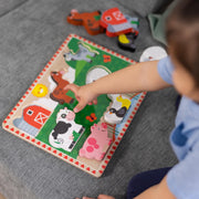 Melissa & Doug Farm Animals Wooden Chunky Puzzle 8-Piece Set | 8 Chunky Wooden Pieces, Stand-Up Farm Animals and Barn, Motor Skill Building Puzzle Play, Toddler Toys for Kids, Ages 2+
